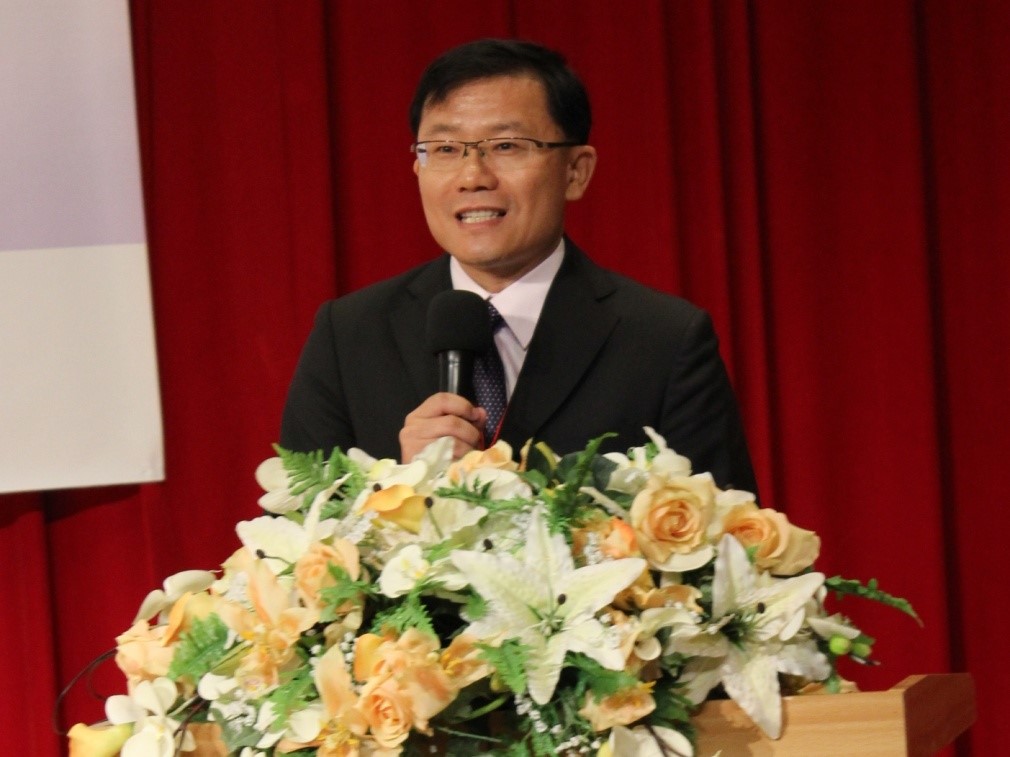 大会议程主席、新竹清华大学科技管理研究所张元杰教授致词